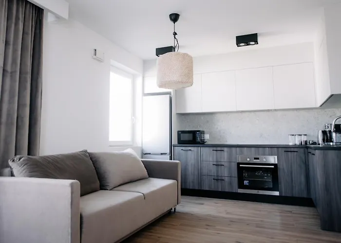 Million Lights Park Parking 公寓